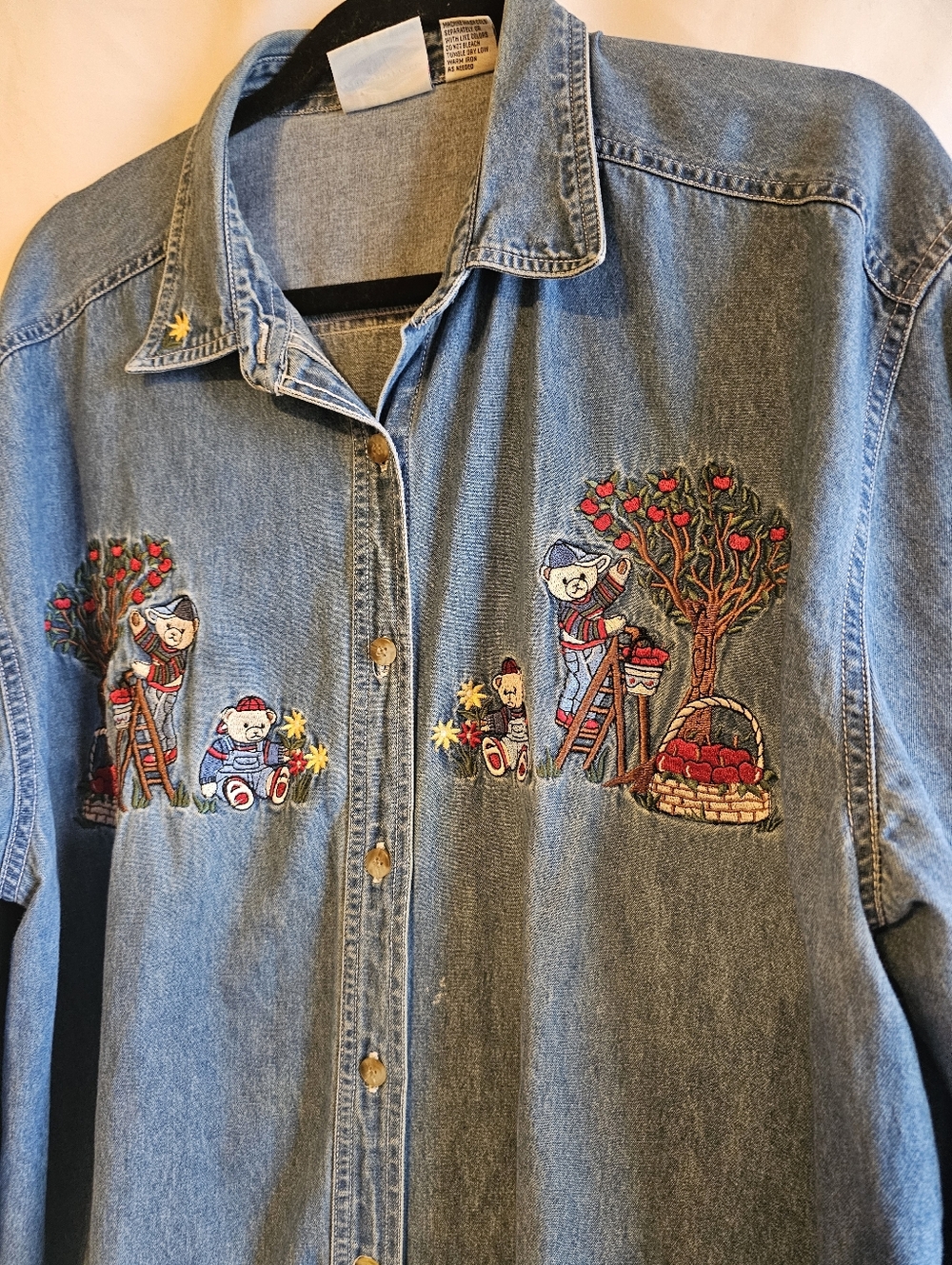 Vintage Embroidered Bear & Apple Denim Button-Up Shirt XL